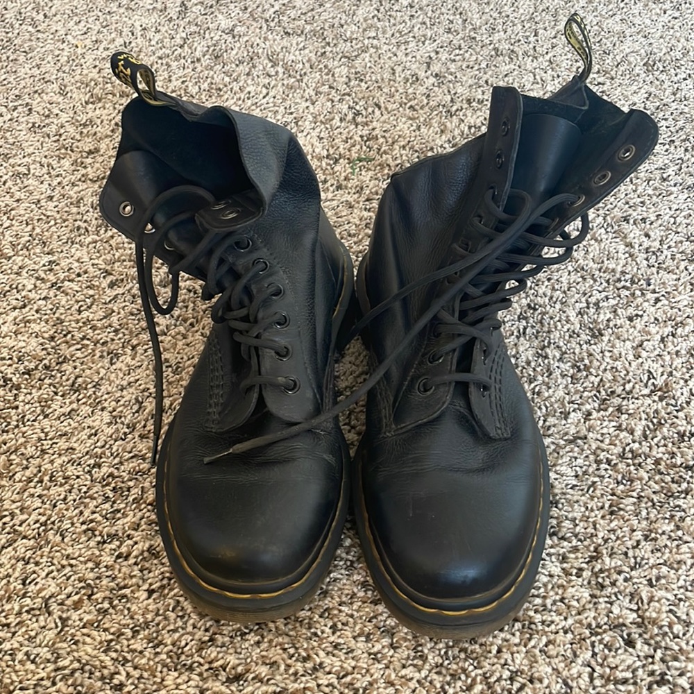 Dr. Martens